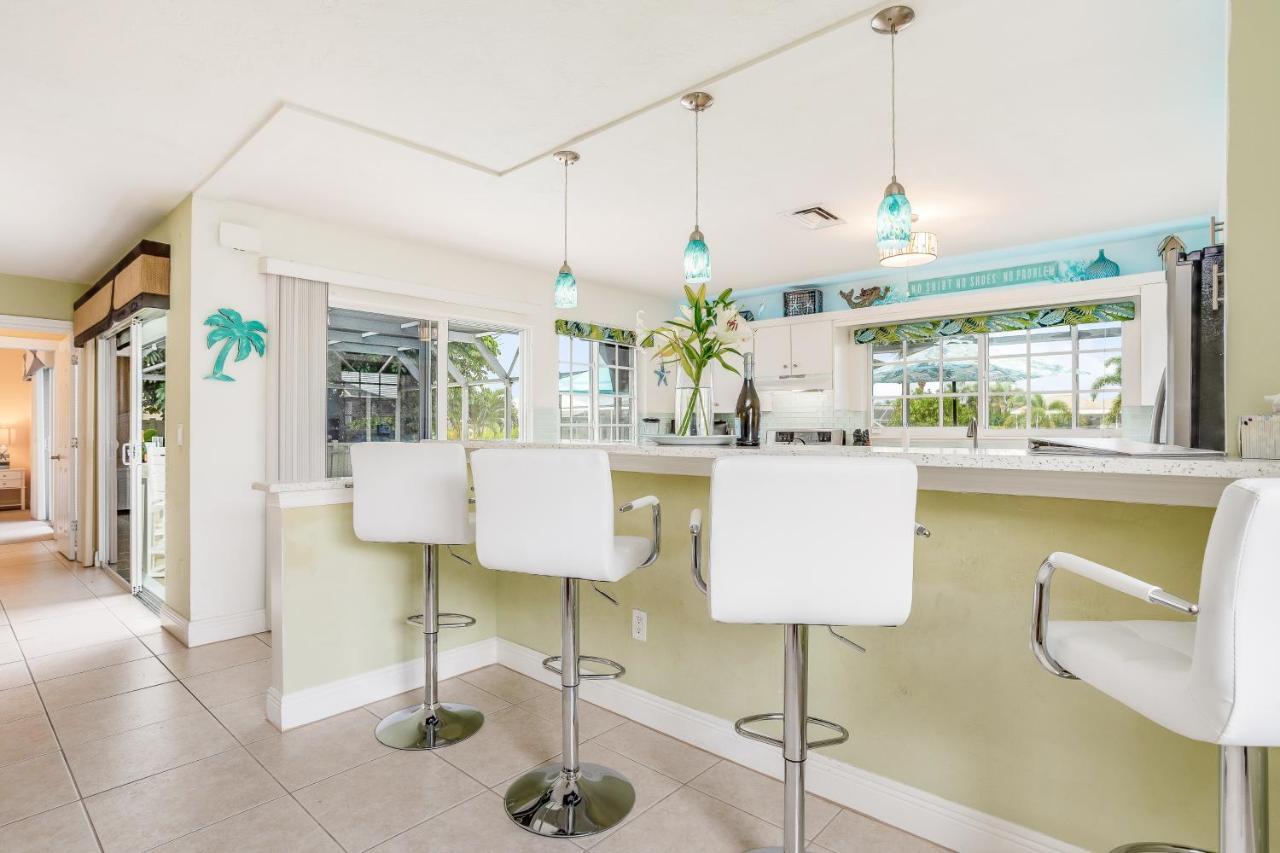 Palm Breeze Bliss Villa Marco Island Bagian luar foto