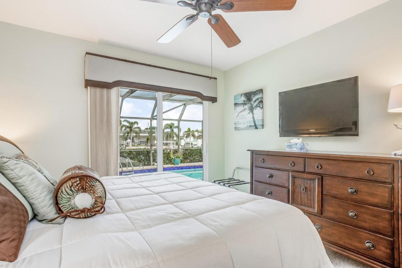Palm Breeze Bliss Villa Marco Island Bagian luar foto